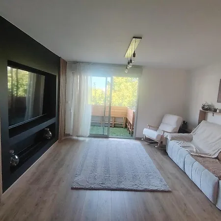 Apartment T3 Balneo, Relax Et Plancha & Parking *